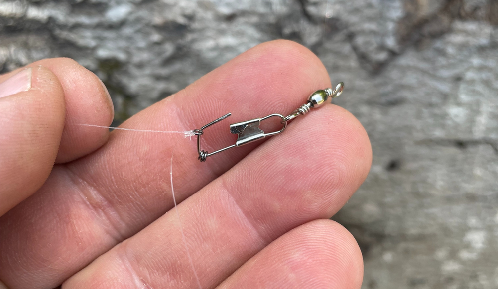 Tippet rings on a swivel snap